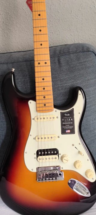 Guitarra Fender American Ultra. 4 Meses, nueva!!