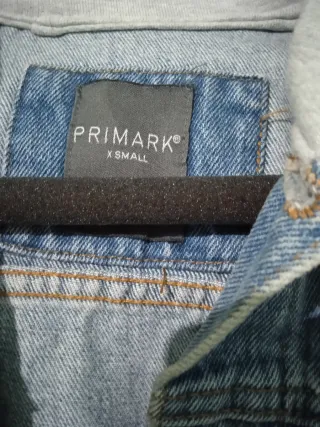 Cazadora vaquera con capucha Primark