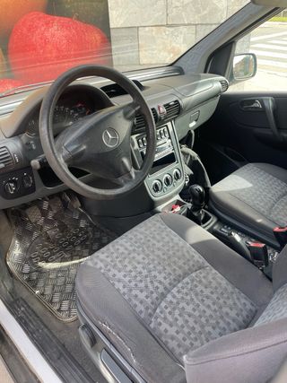 Mercedes-Benz Vaneo 2005