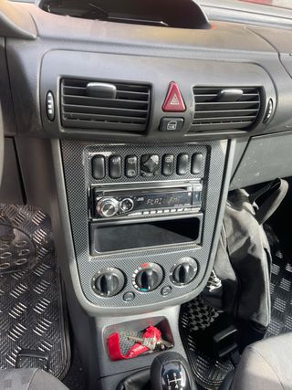 Mercedes-Benz Vaneo 2005