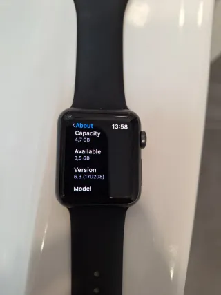 Apple Watch Space Gray + Cargador original