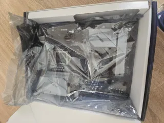Placa Base ASRock Z490 PRO4 para repuestos
