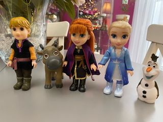 Figuras Frozen: Anna, Elsa, Olaf y Sven