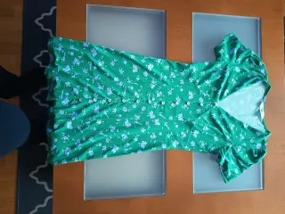 Vestido MNG verde y blanco talla XS