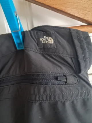 The North Face Pantalón Corto Chico Gris