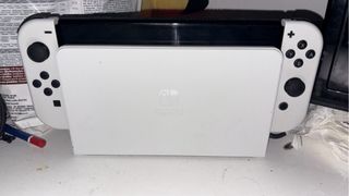 Nintendo Switch OLED Blanca y Negra