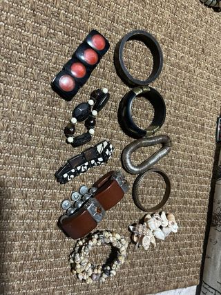 Lote Pulseras y Collares Varios