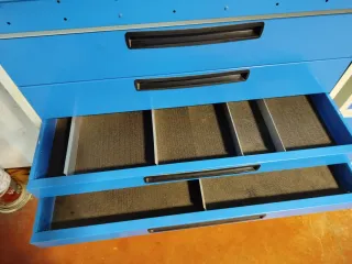 Módulo Cajoneras Metálicas con Compartimentos