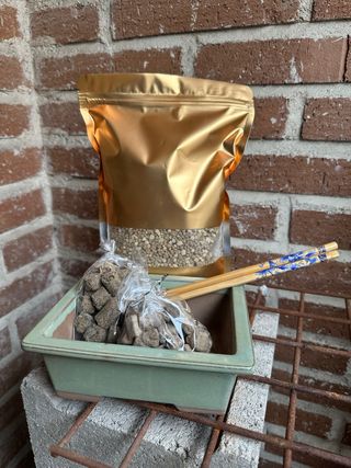 Kit Bonsai Maceta Cerámica y Sustrato