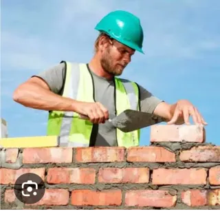 Se necesita oficial construcción ,para reformas