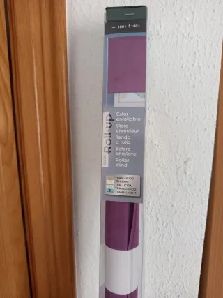 Estor enrollable morado translúcido