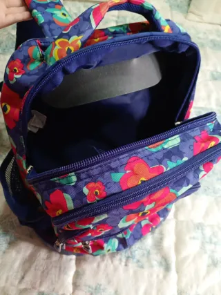 Mochila Totto floral con base rígida