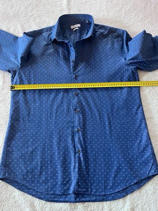 Camisa Calvin Klein azul estampado Talla 43
