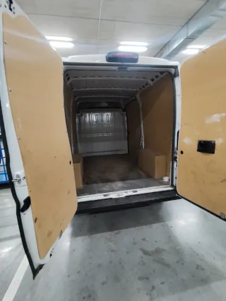 Se hacen mudanzas dentro y fuera de valencia