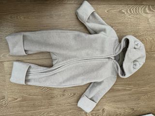 Buzo polar con capucha de osito para bebé