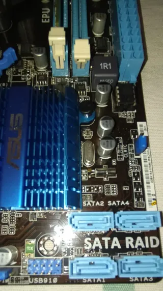 Placa Base ASUS M4N68T-M V2 + Procesador Phenom