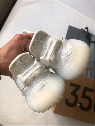 Adidas Yeezy Boost 350 V2 Cream Talla 38