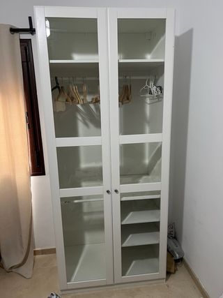 Ropero 2 puertas cristal sin uso