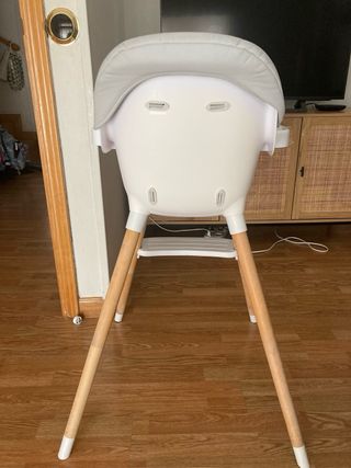 Trona convertible en silla infantil