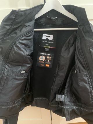 Chaqueta Richa Stealth Talla M/L