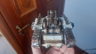 warhammer 40000 Cingolato Sparamorbi ben dipinto 2
