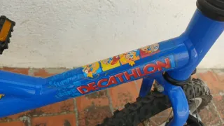 Bicicleta infantil azul