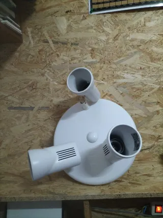 Plafón blanco 3 focos