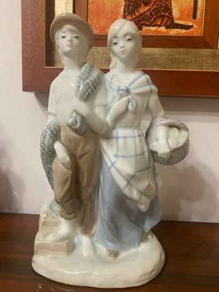 Figura de cerámica de pareja