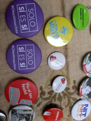 Lote de 18 chapas variadas