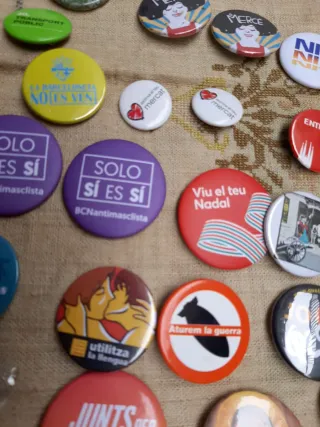 Lote de 18 chapas variadas
