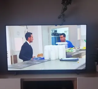 TV Philips QLED 4K Ambilight