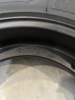 Llantas Vespa Tubeless + Michelin S1