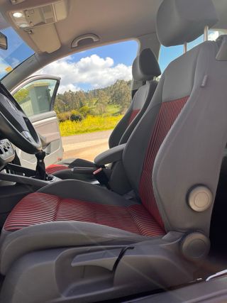 Volkswagen Golf V Look GTI
