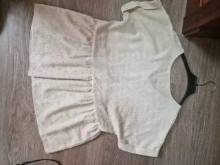 Blusa blanca con botones S/M