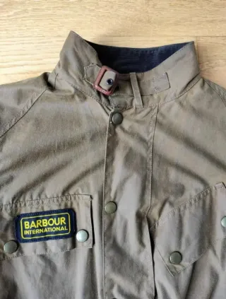 Chaqueta Barbour International Talla S