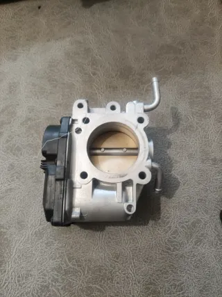 Cuerpo acelerador Toyota 22030-28011 1AZ-FSE