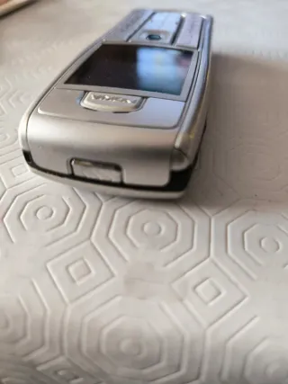 Teléfono Móvil Nokia 6230i Plata