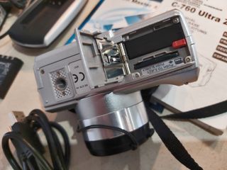 Olympus C-760 Camedia Zoom 30x 3.2Mb