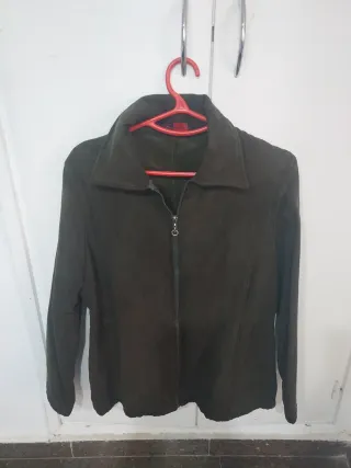 Cazadora forro polar verde oliva