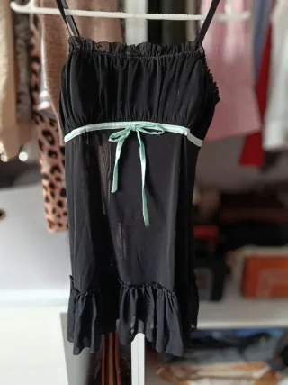 Camisón lencero negro con lazo