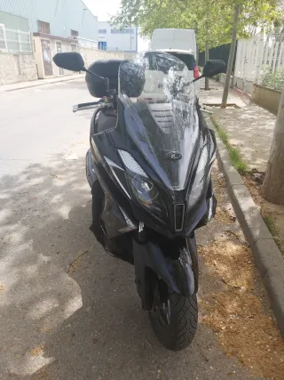 Kymco Superdink 350i ABS E4