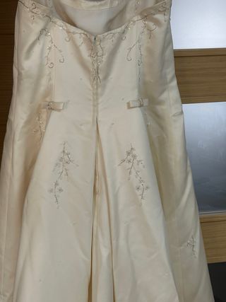 Vestido de Novia champan.