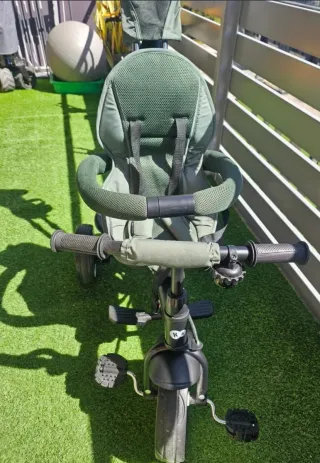 Triciclo Kinderkraft Aston Verde