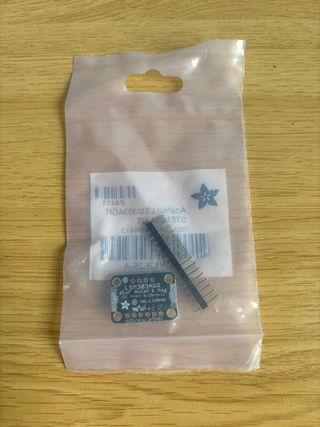 Lote de componentes Adafruit