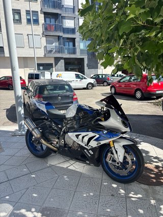 BMW HP4 COMPETITION 2014.