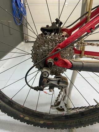 Specialized Rockhopper MTB Roja
