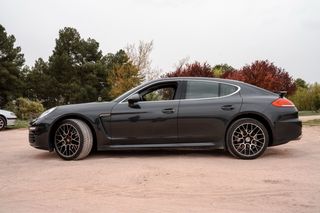 Porsche Panamera 4S 2015