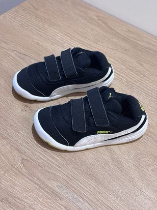 Scarpe Puma bimbo nere n.26