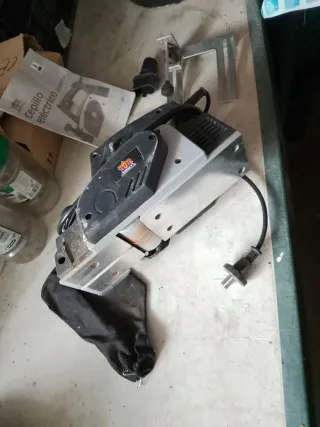 Cepillo Eléctrico TOP CRAFT 900W