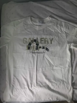 Camiseta Gallery Dept Blanca